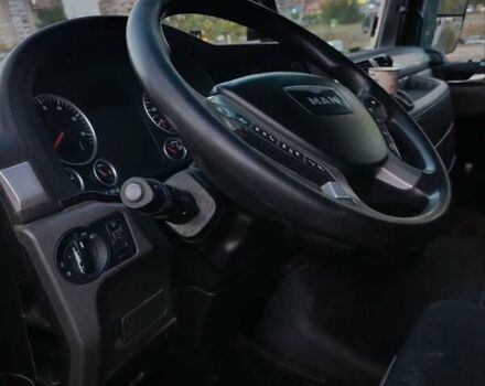 Белый МАН ТГХ 18.440, объемом двигателя 12.42 л и пробегом 860 тыс. км за 25200 $, фото 2 на Automoto.ua