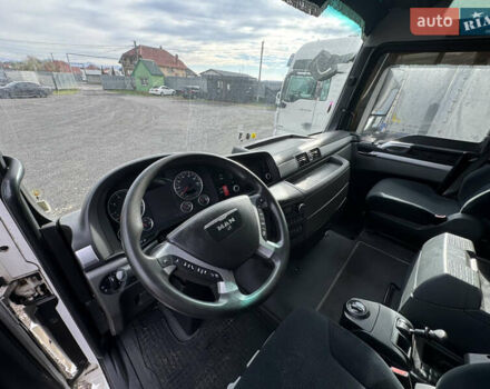 Белый МАН ТГХ 18.440, объемом двигателя 12.8 л и пробегом 1000 тыс. км за 13000 $, фото 4 на Automoto.ua