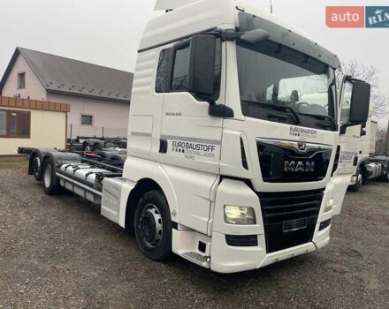 Белый МАН ТГКС, объемом двигателя 12.5 л и пробегом 985 тыс. км за 47067 $, фото 1 на Automoto.ua