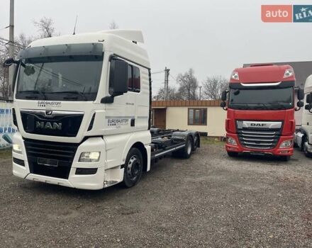 Белый МАН ТГКС, объемом двигателя 12.5 л и пробегом 985 тыс. км за 47067 $, фото 3 на Automoto.ua