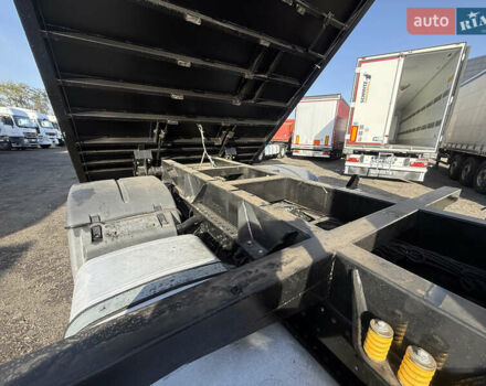 Белый МАН ТГКС, объемом двигателя 10.52 л и пробегом 584 тыс. км за 30999 $, фото 12 на Automoto.ua