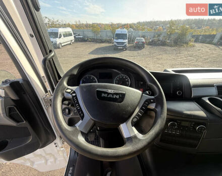 Белый МАН ТГКС, объемом двигателя 10.52 л и пробегом 584 тыс. км за 30999 $, фото 29 на Automoto.ua