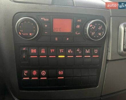 Белый МАН ТГКС, объемом двигателя 10.52 л и пробегом 738 тыс. км за 21800 $, фото 2 на Automoto.ua