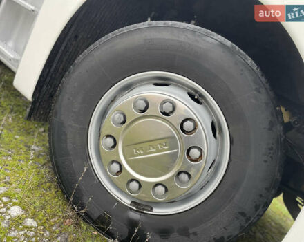 Белый МАН ТГКС, объемом двигателя 10.5 л и пробегом 465 тыс. км за 25000 $, фото 12 на Automoto.ua