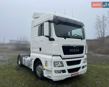 Белый МАН ТГКС, объемом двигателя 10.5 л и пробегом 465 тыс. км за 25000 $, фото 2 на Automoto.ua