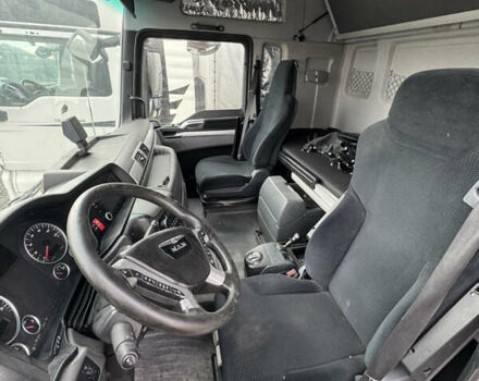 Белый МАН ТГКС, объемом двигателя 12.42 л и пробегом 1000 тыс. км за 13500 $, фото 3 на Automoto.ua