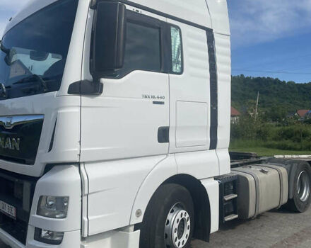 Белый МАН ТГКС, объемом двигателя 12.42 л и пробегом 730 тыс. км за 18500 $, фото 3 на Automoto.ua