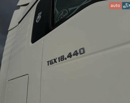 МАН ТГКС 2016 в Киеве на Automoto.ua Белый МАН ТГКС, объемом двигателя 12.42 л и пробегом 950 тыс. км за 18999 $, фото 3 на Automoto.ua