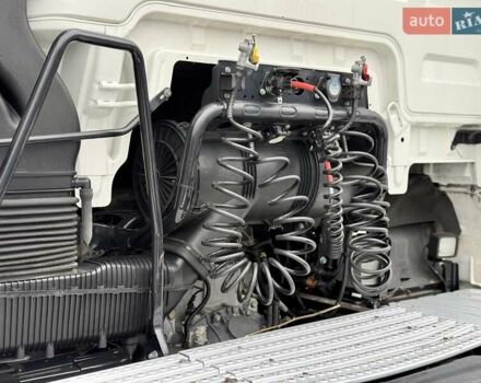 МАН ТГКС 2017 у Рівному на Automoto.ua Білий МАН ТГКС, об'ємом двигуна 0 л та пробігом 805 тис. км за 22500 $, фото 10 на Automoto.ua