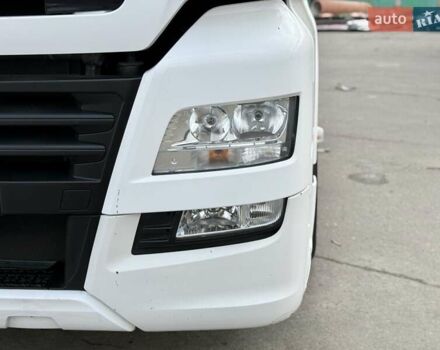 Белый МАН ТГКС, объемом двигателя 0 л и пробегом 690 тыс. км за 22900 $, фото 6 на Automoto.ua