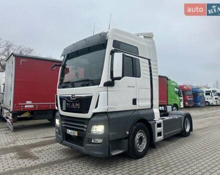 Белый МАН ТГКС, объемом двигателя 12.5 л и пробегом 750 тыс. км за 23900 $, фото 5 на Automoto.ua