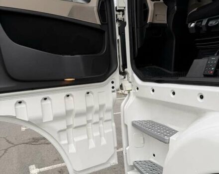 Белый МАН ТГКС, объемом двигателя 12.42 л и пробегом 760 тыс. км за 29800 $, фото 11 на Automoto.ua