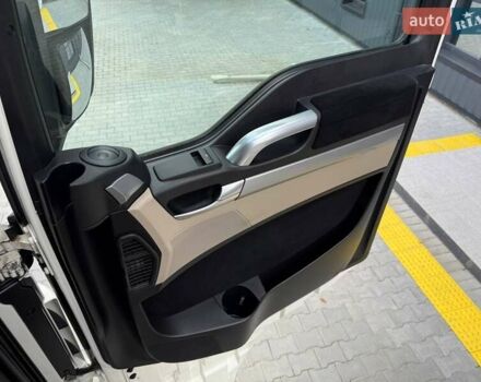 Белый МАН ТГКС, объемом двигателя 12.9 л и пробегом 390 тыс. км за 36999 $, фото 176 на Automoto.ua