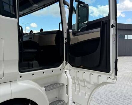 Белый МАН ТГКС, объемом двигателя 12.9 л и пробегом 390 тыс. км за 36999 $, фото 172 на Automoto.ua