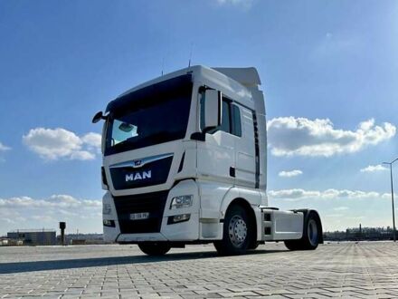 МАН ТГКС 2017 в Дубно на Automoto.ua Белый МАН ТГКС, объемом двигателя 0 л и пробегом 600 тыс. км за 27999 $, фото 1 на Automoto.ua