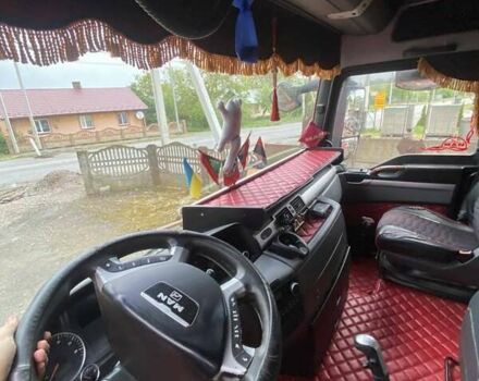Красный МАН ТГКС, объемом двигателя 10.52 л и пробегом 1 тыс. км за 15800 $, фото 3 на Automoto.ua