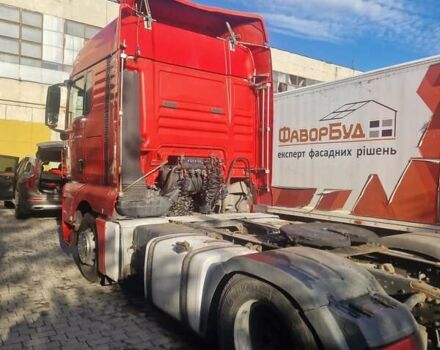Красный МАН ТГКС, объемом двигателя 10.52 л и пробегом 208 тыс. км за 10900 $, фото 1 на Automoto.ua