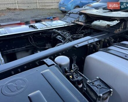 Красный МАН ТГКС, объемом двигателя 10.5 л и пробегом 685 тыс. км за 23777 $, фото 16 на Automoto.ua