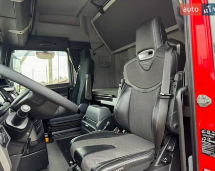 Красный МАН ТГКС, объемом двигателя 0 л и пробегом 793 тыс. км за 19900 $, фото 14 на Automoto.ua