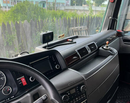 Красный МАН ТГКС, объемом двигателя 10.8 л и пробегом 823 тыс. км за 18000 $, фото 10 на Automoto.ua