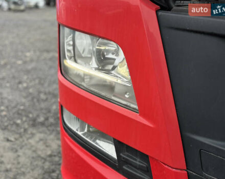 Красный МАН ТГКС, объемом двигателя 15.2 л и пробегом 793 тыс. км за 19500 $, фото 9 на Automoto.ua