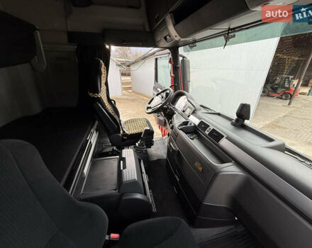 Красный МАН ТГКС, объемом двигателя 12.42 л и пробегом 601 тыс. км за 38000 $, фото 41 на Automoto.ua