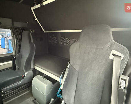 Красный МАН ТГКС, объемом двигателя 12.42 л и пробегом 980 тыс. км за 20000 $, фото 10 на Automoto.ua