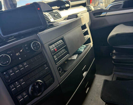 Красный МАН ТГКС, объемом двигателя 12.5 л и пробегом 530 тыс. км за 45000 $, фото 10 на Automoto.ua