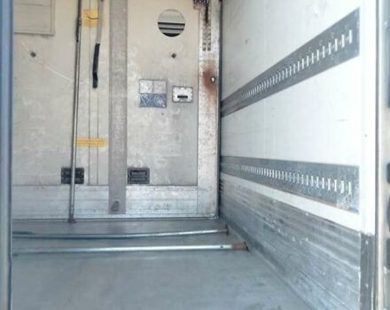 Желтый МАН ТГКС, объемом двигателя 12.4 л и пробегом 823 тыс. км за 50000 $, фото 3 на Automoto.ua