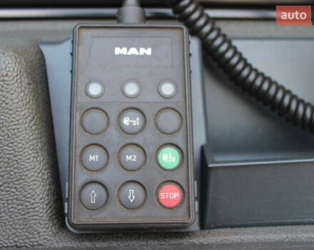 Желтый МАН ТГКС, объемом двигателя 10.5 л и пробегом 976 тыс. км за 16904 $, фото 19 на Automoto.ua
