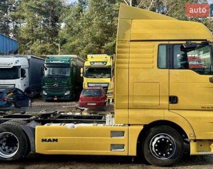 Желтый МАН ТГКС, объемом двигателя 12.5 л и пробегом 728 тыс. км за 25000 $, фото 3 на Automoto.ua