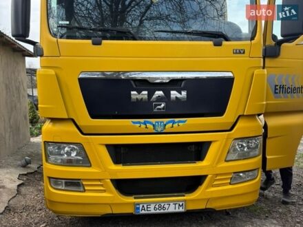 Желтый МАН ТГКС, объемом двигателя 10.52 л и пробегом 125 тыс. км за 14500 $, фото 1 на Automoto.ua