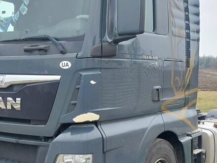 Серый МАН ТГКС, объемом двигателя 12.4 л и пробегом 916 тыс. км за 18500 $, фото 1 на Automoto.ua