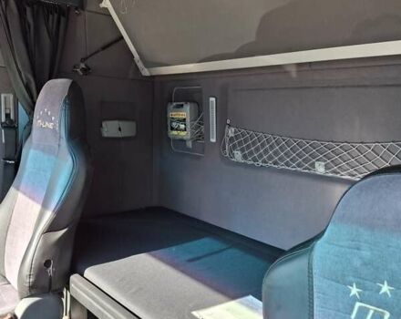 Синий МАН ТГКС, объемом двигателя 0 л и пробегом 950 тыс. км за 12200 $, фото 5 на Automoto.ua