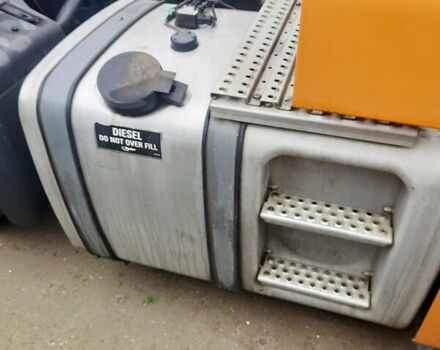 Оранжевый МАН ТГКС, объемом двигателя 12.4 л и пробегом 820 тыс. км за 17400 $, фото 4 на Automoto.ua