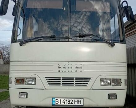 Белый МАН Темза, объемом двигателя 4.6 л и пробегом 366 тыс. км за 12999 $, фото 1 на Automoto.ua