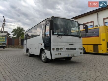 Белый МАН Темза, объемом двигателя 4.6 л и пробегом 300 тыс. км за 11500 $, фото 1 на Automoto.ua