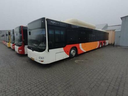 МАН A25 2009 в Каменское - Днепродзержинск на Automoto.ua Красный МАН A25, объемом двигателя 12.82 л и пробегом 700 тыс. км за 19900 $, фото 1 на Automoto.ua