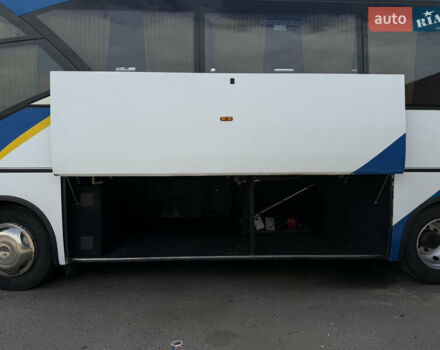 Белый МАН Ayats, объемом двигателя 6.9 л и пробегом 300 тыс. км за 34900 $, фото 18 на Automoto.ua
