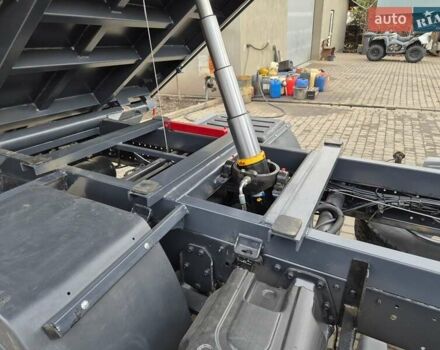 Желтый МАН LE 12.225, объемом двигателя 4.7 л и пробегом 0 тыс. км за 35000 $, фото 4 на Automoto.ua