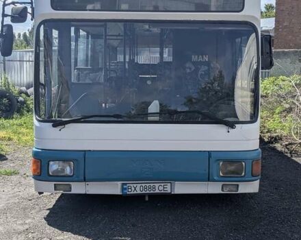 Белый МАН NL 202, объемом двигателя 6.87 л и пробегом 138 тыс. км за 6500 $, фото 1 на Automoto.ua