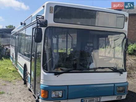 Белый МАН NL 202, объемом двигателя 6.87 л и пробегом 138 тыс. км за 6500 $, фото 1 на Automoto.ua