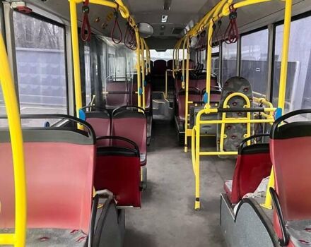 Красный МАН NL 273, объемом двигателя 12.82 л и пробегом 581 тыс. км за 25000 $, фото 4 на Automoto.ua