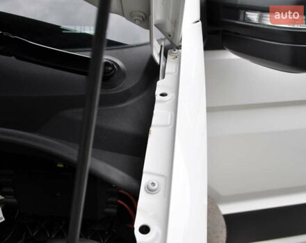 МАН TGE 2022 в Киеве на Automoto.ua Белый МАН TGE, объемом двигателя 2 л и пробегом 239 тыс. км за 27500 $, фото 112 на Automoto.ua