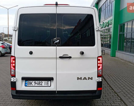 Белый МАН TGE, объемом двигателя 1.97 л и пробегом 45 тыс. км за 31477 $, фото 9 на Automoto.ua