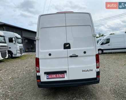 Белый МАН TGE, объемом двигателя 2.08 л и пробегом 175 тыс. км за 27450 $, фото 10 на Automoto.ua