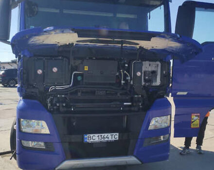 Синий МАН TGX 18.560, объемом двигателя 15.26 л и пробегом 480 тыс. км за 25000 $, фото 12 на Automoto.ua