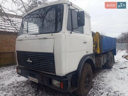 Белый МАЗ 35337, объемом двигателя 5 л и пробегом 156 тыс. км за 10500 $, фото 1 на Automoto.ua