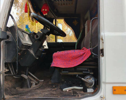 МАЗ 437041 2006 в Боярка на Automoto.ua Белый МАЗ 437041, объемом двигателя 4.75 л и пробегом 329 тыс. км за 12900 $, фото 7 на Automoto.ua