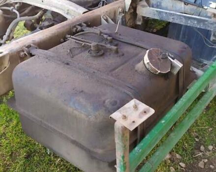 Оранжевый МАЗ 437041, объемом двигателя 4.75 л и пробегом 325 тыс. км за 2350 $, фото 8 на Automoto.ua